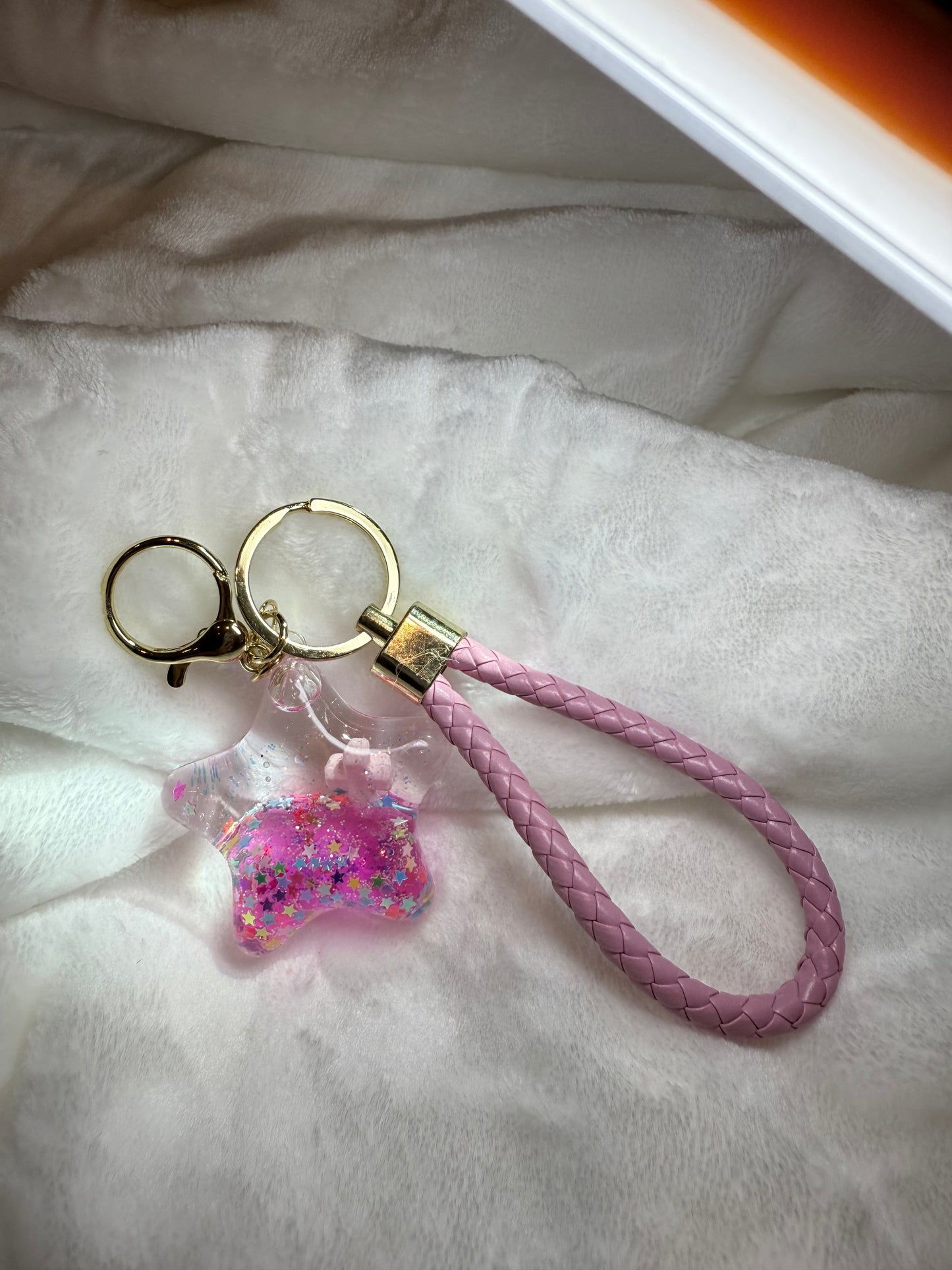 Pink Floating Cross Star Keychain – Cute Religious Gift for Kids & Adults